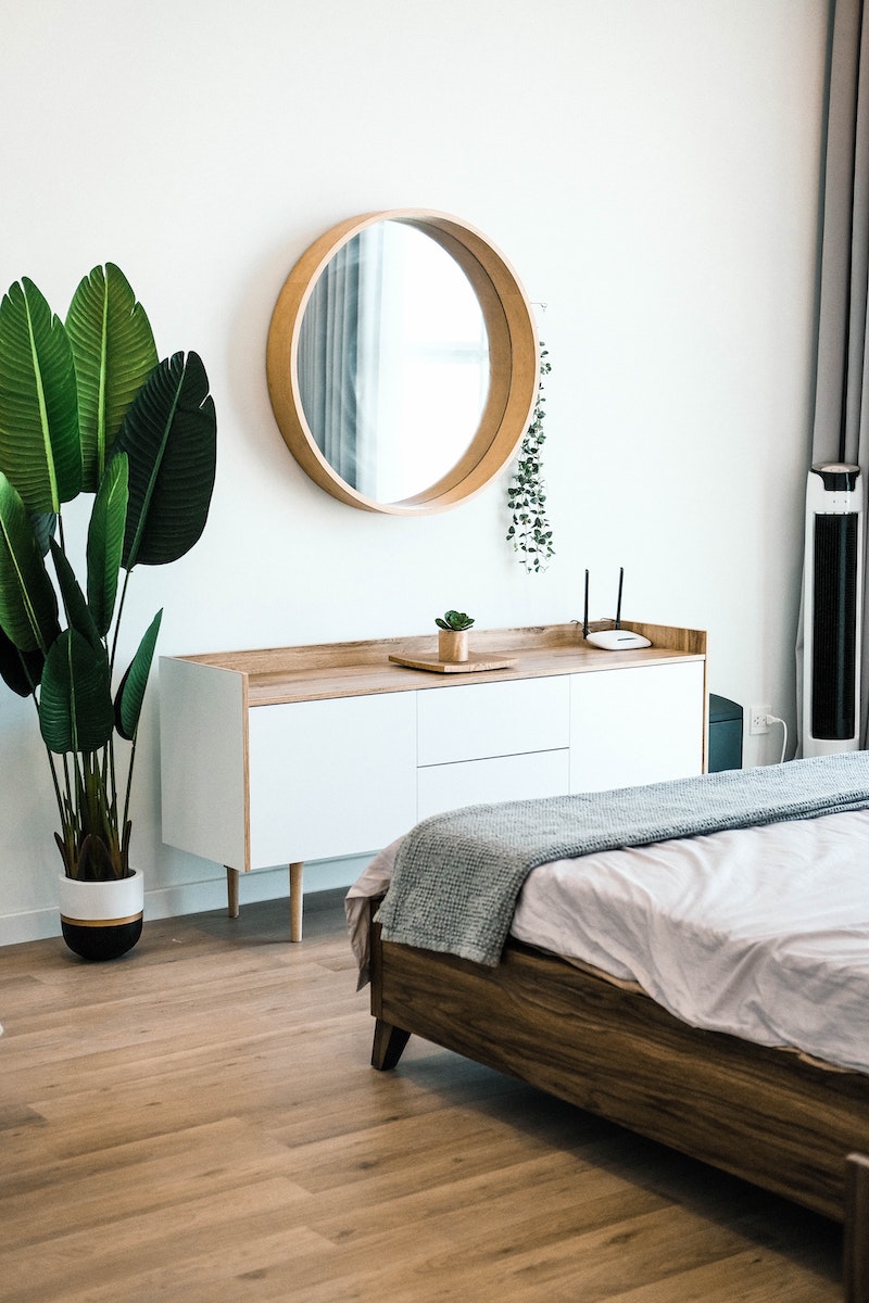 how to design your bedroom large plant with big leaves in the badroom
