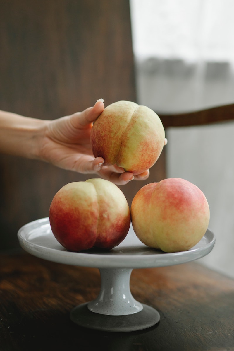 how to store peaches and nectarines