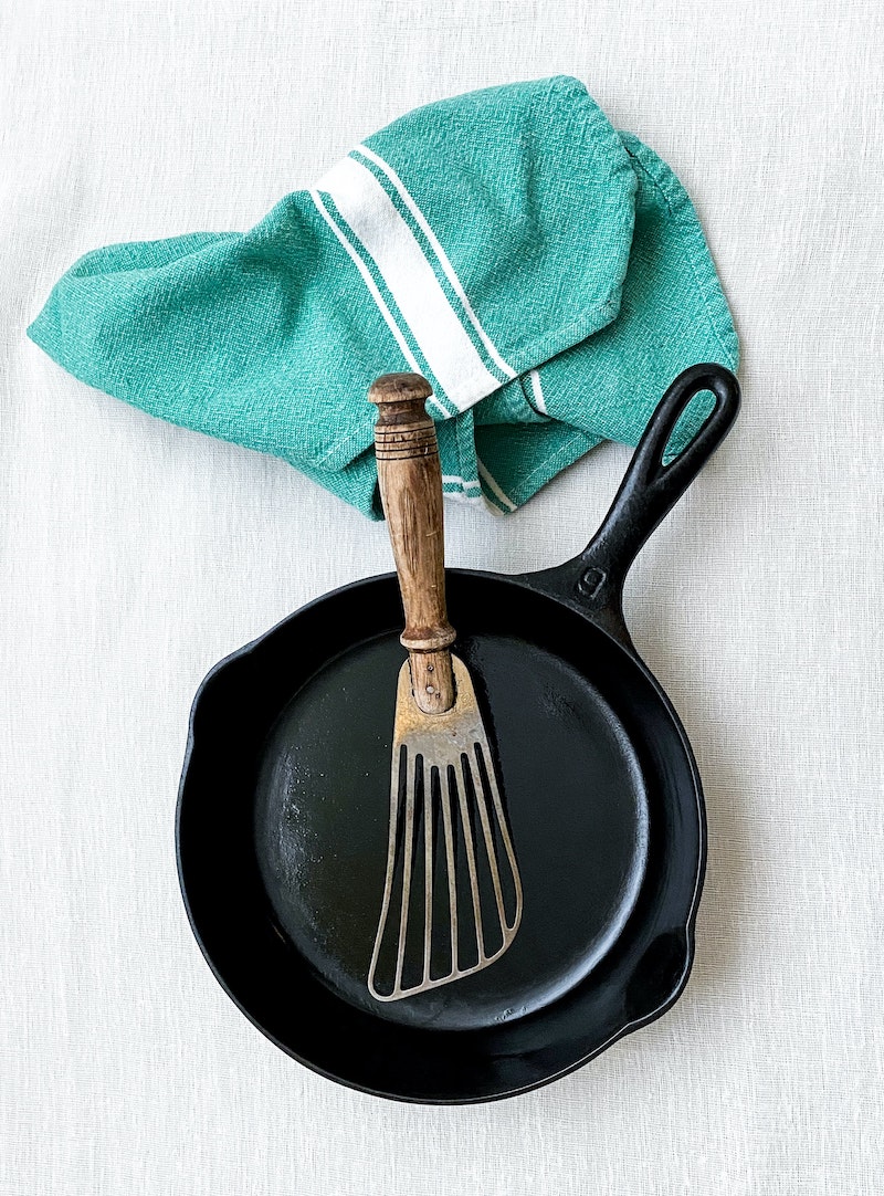 things you shouldn't clean cast iron