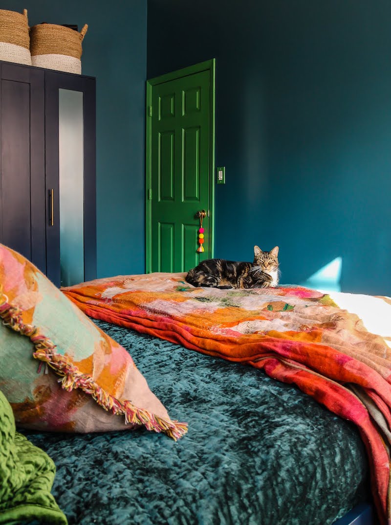 bedroom colours affect sleep good