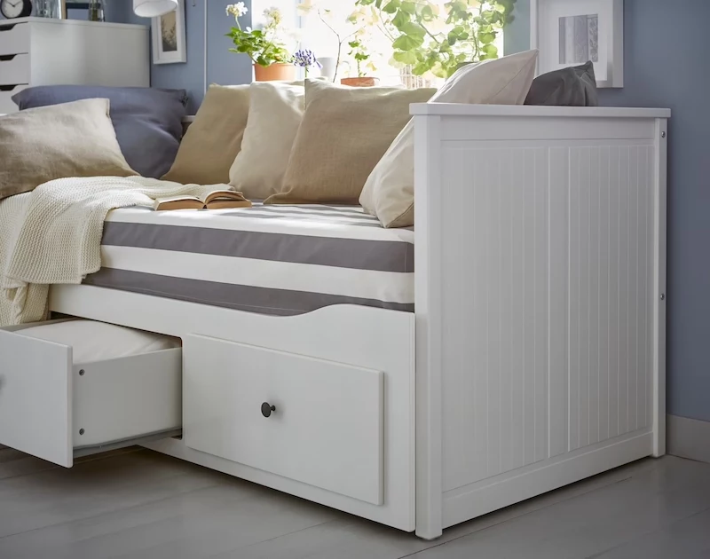 small space designs bed with drawers