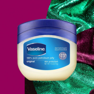 vaseline uses petroleum jelly in a jar