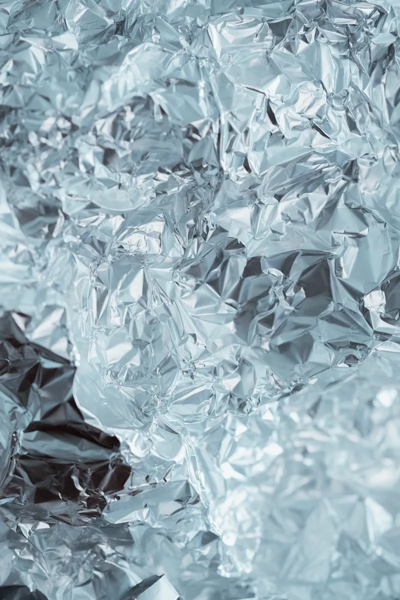 aluminum foil hacks aluminum scrunched up