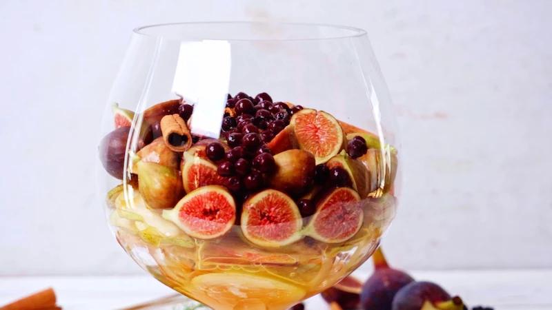 how to make a wine sangria