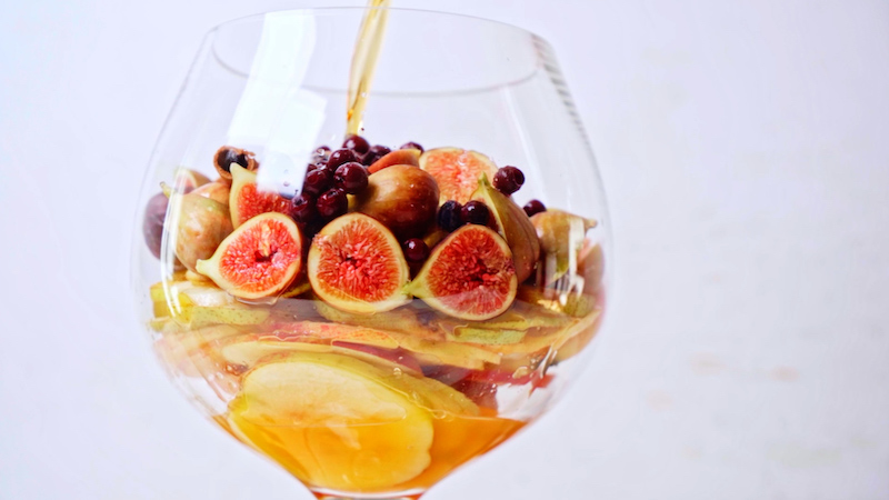 how to make fall sangria