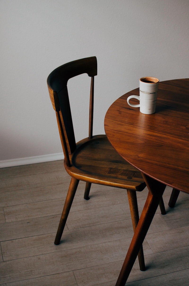things you should never clean with baking soda wooden chair and table