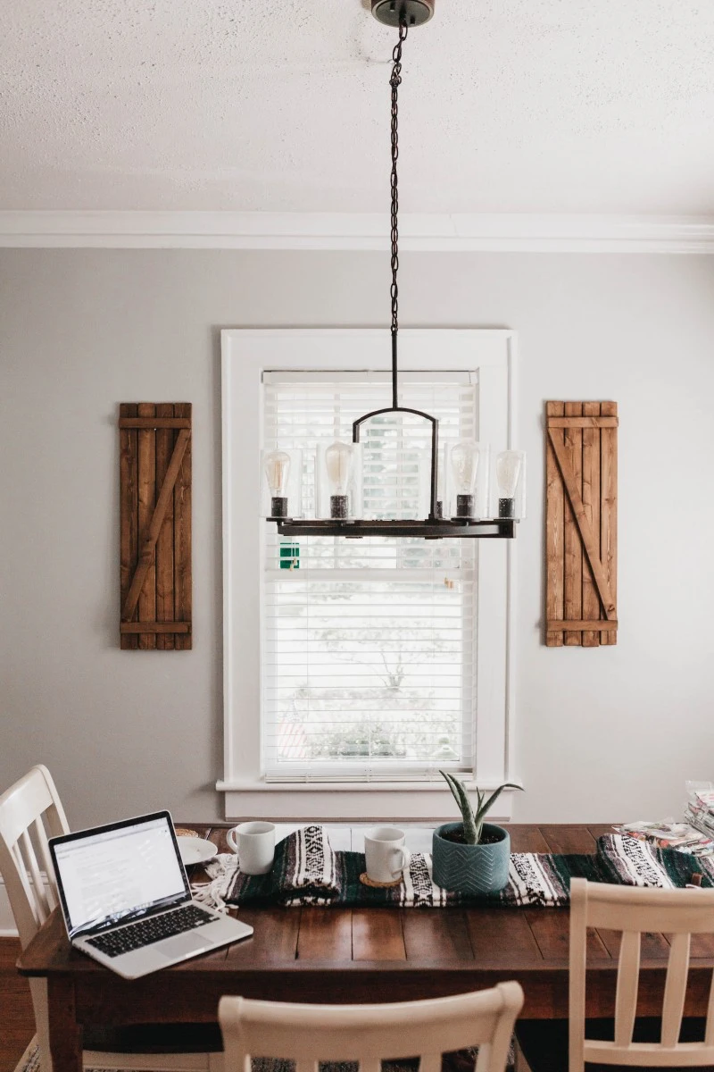 how to clean aluminum blinds