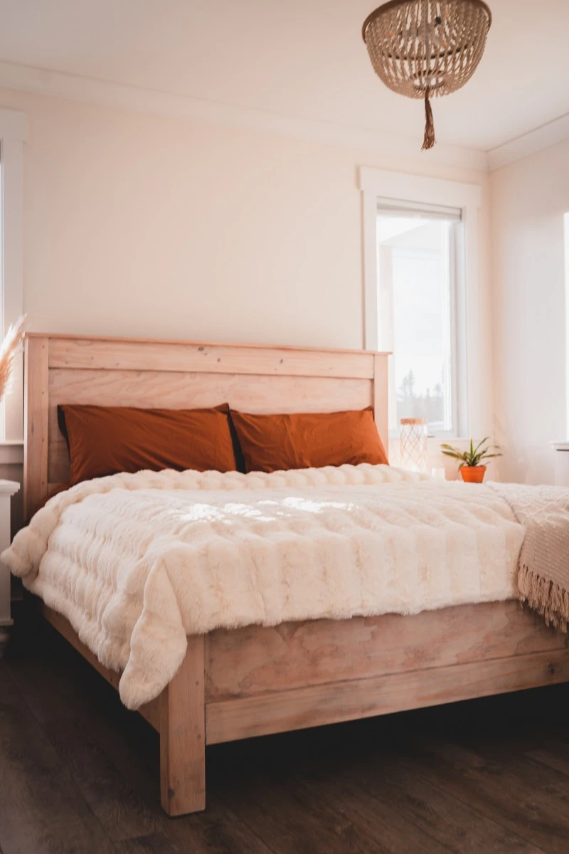 how to make your bed feel like a hotel bed