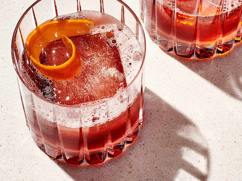 negroni sbagliato with prosecco negroni gass with big ice