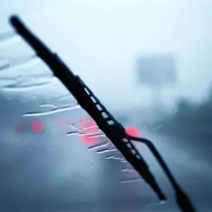 5 Reasons Why Your Windshield Wipers Are Squeaky And How To Fix It