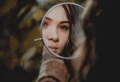 How To Clean Mirrors (and Glass) Without Streaks: 4 Easy Methods
