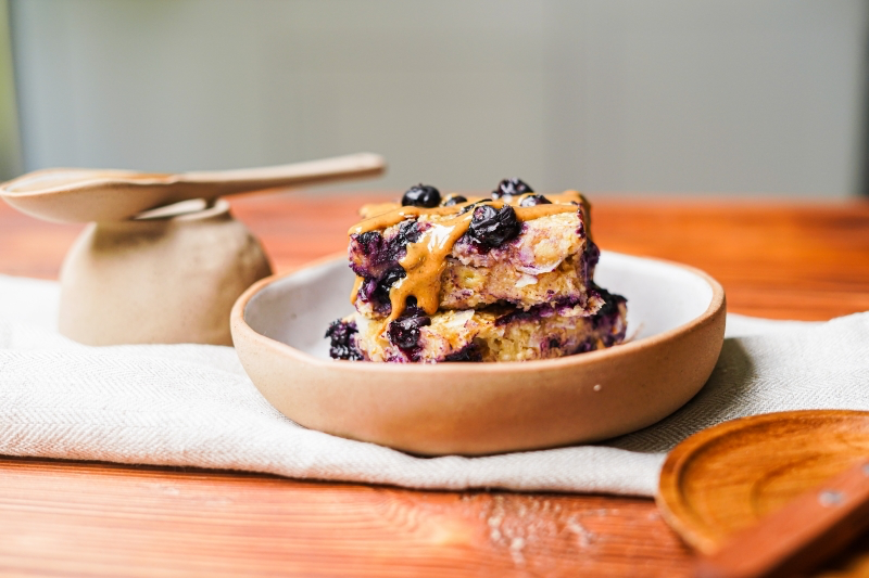 gluten free blueberry breakfast bars recipe