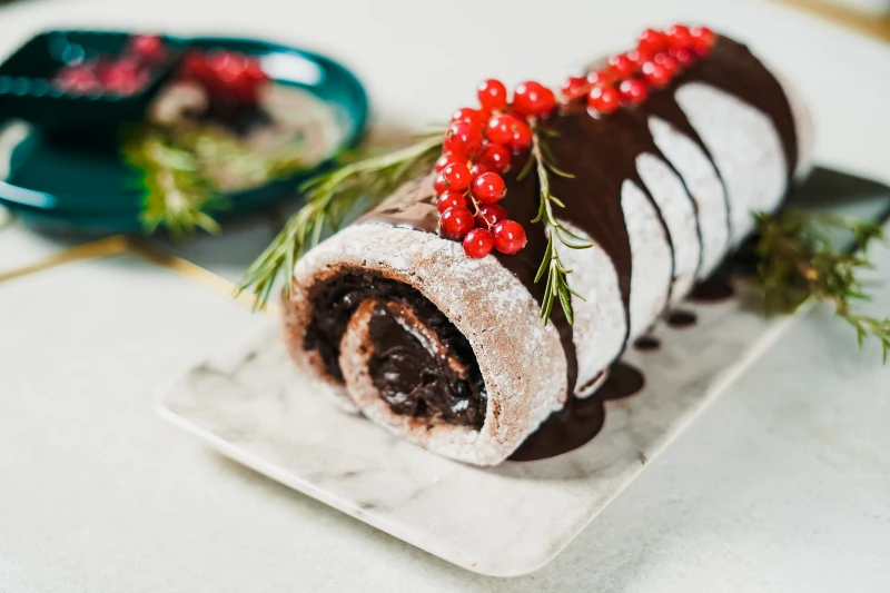 The Perfect Healthy Yule Log Recipe To Make For Christmas