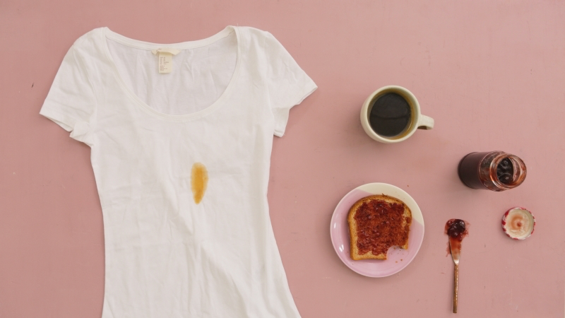 how to remove coffee stains from clothes