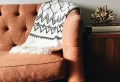 7 Easiest Ways to Create an Inviting and Cozy Atmosphere in Your Living Room