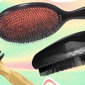 How To Clean A Hairbrush In 8 Quick And Simple Steps