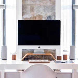 The Essentials of a Minimalist Home Office