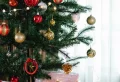 10 Simple DIY Christmas Ornaments To Make For Your Tree