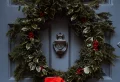 10 Easy DIY Christmas Decorations To Make This Year