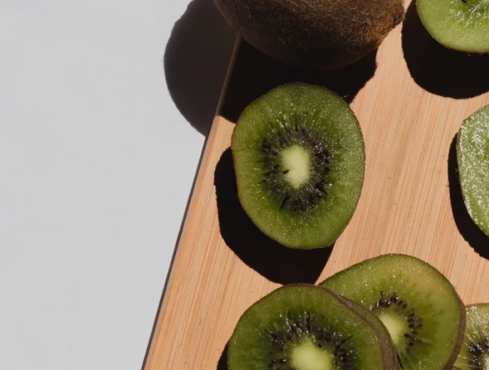 how to ripen kiwi cut kiwi on board