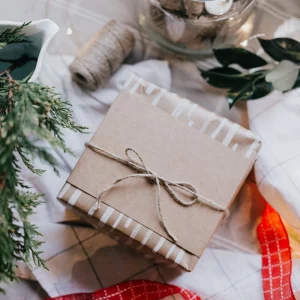 10+ Easy DIY Christmas Gifts To Make Your Friends And Family