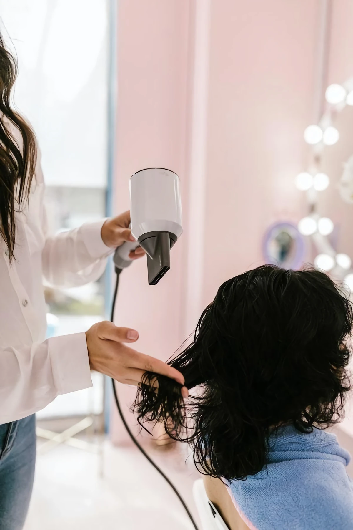 10 Mind-Blowing Hair Dryer Hacks You Never Knew About