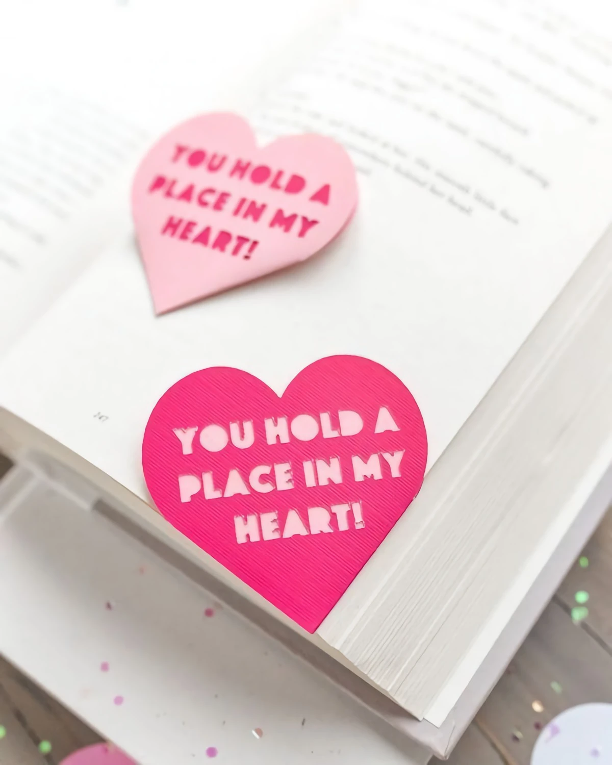 heart bookmarks diy valentines day gifts