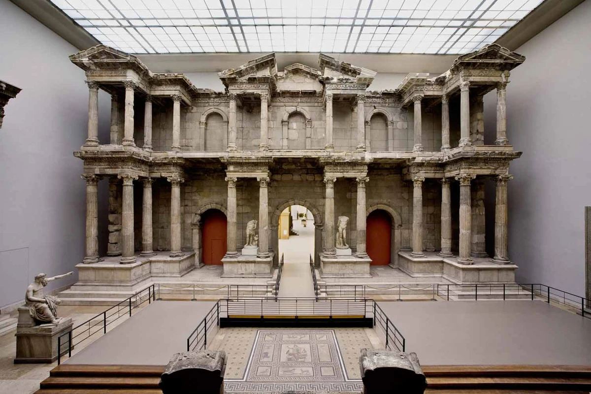 pergamon museum in berlin