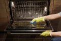 How To Clean An Oven The Right Way, According To Experts