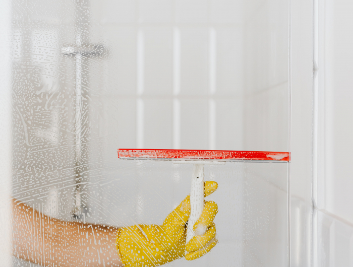 How To Clean Glass Shower Doors The Right Way