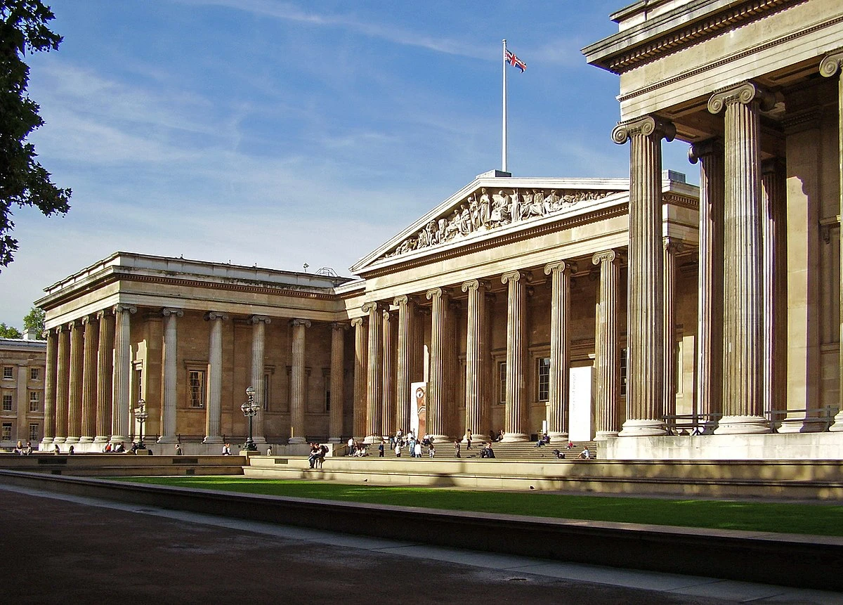 the british museum main entrance