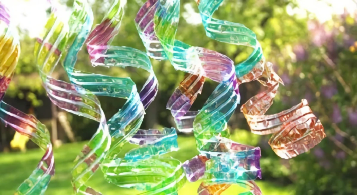 reuse plastic bottles wind spirals made from plastic bottles