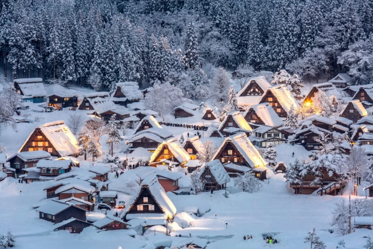 shirakawa go japan village in winter