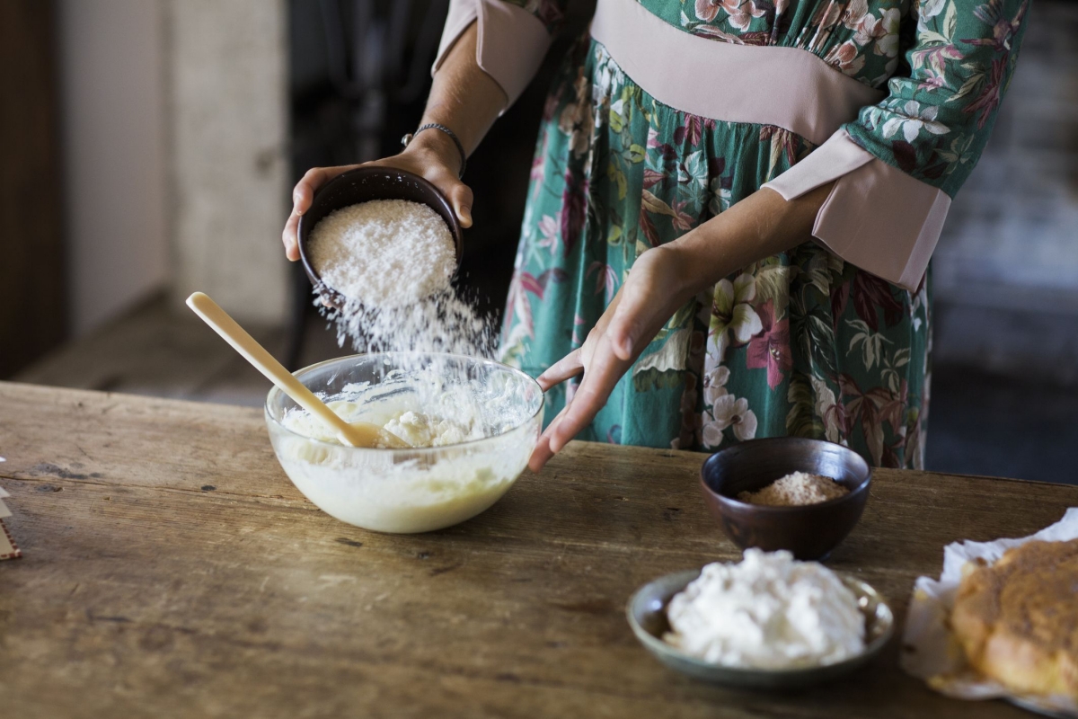 6 Clever Cornstarch Hacks That Will Make Your Life Easier