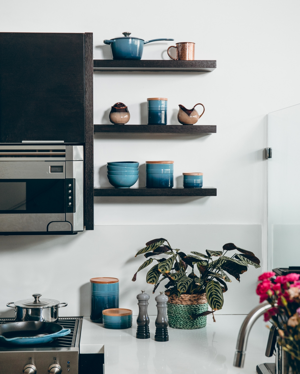 how to store appliances in kitchen