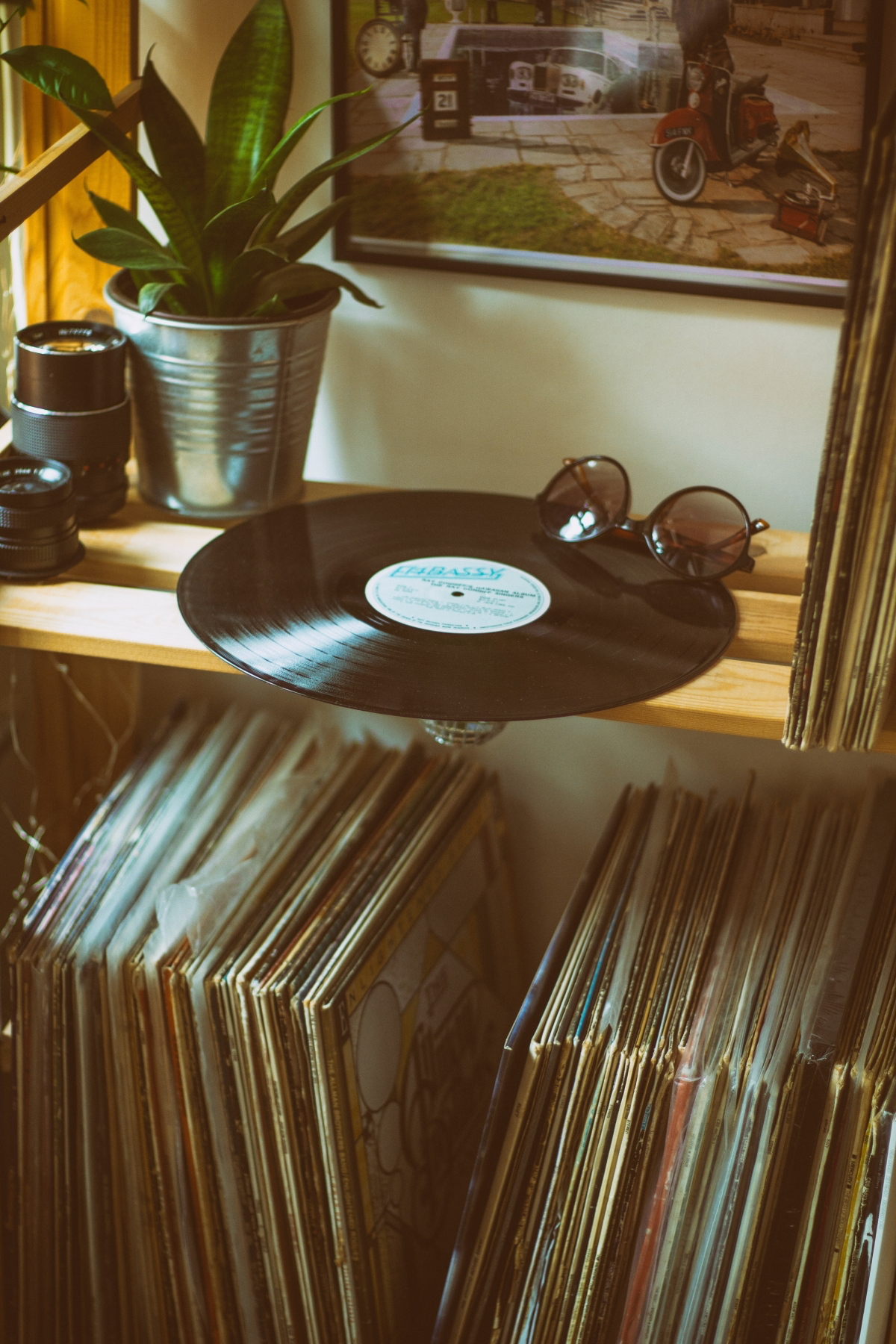 retro vinyl storage unit