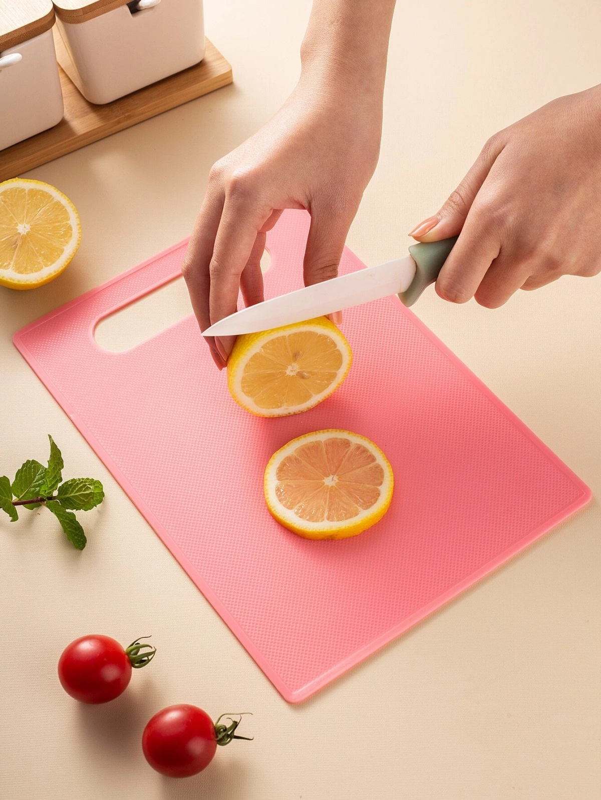 type of cutting board for meat