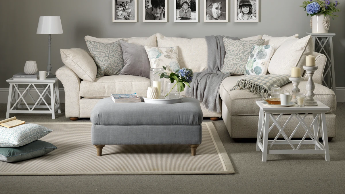 gray carpet living room ideas