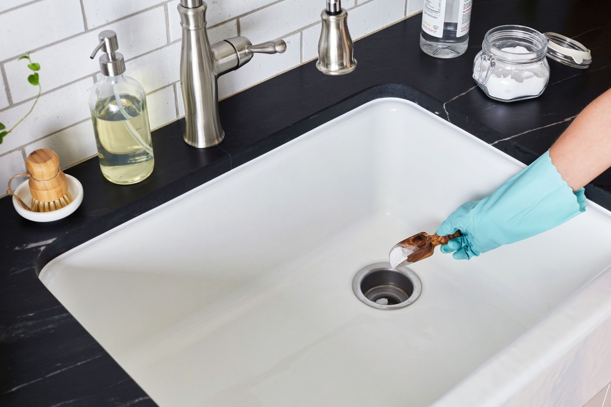 how to clean sink drain at home
