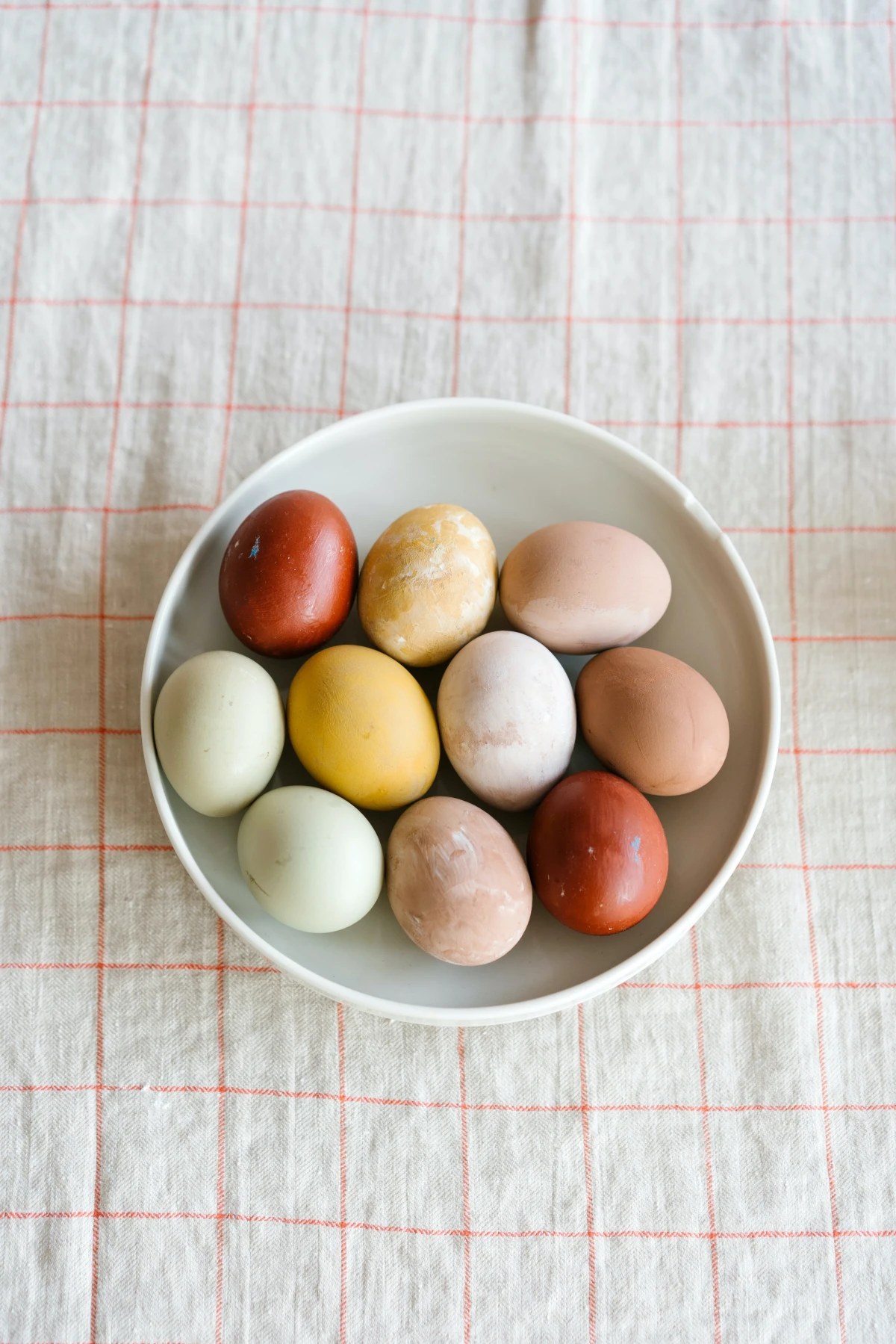 natural easter egg dyes dyed eggs in bowl