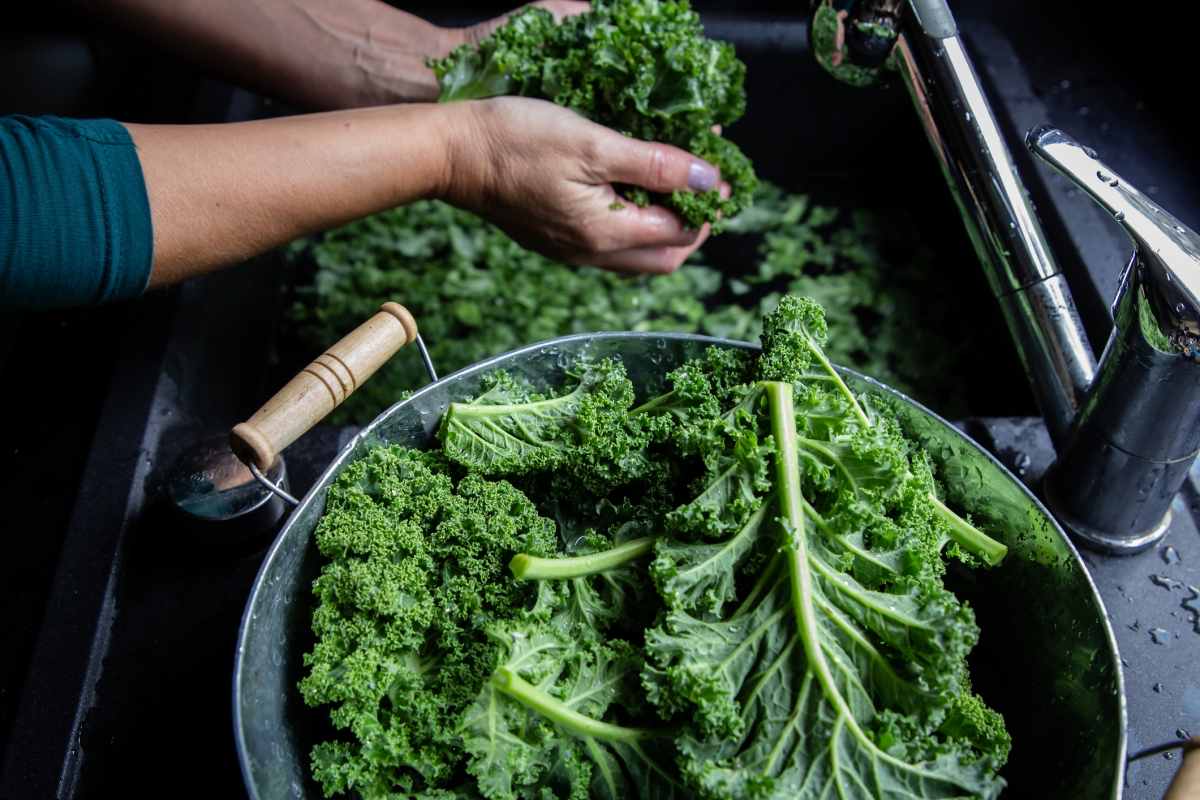 washing leafy greens with vinegar