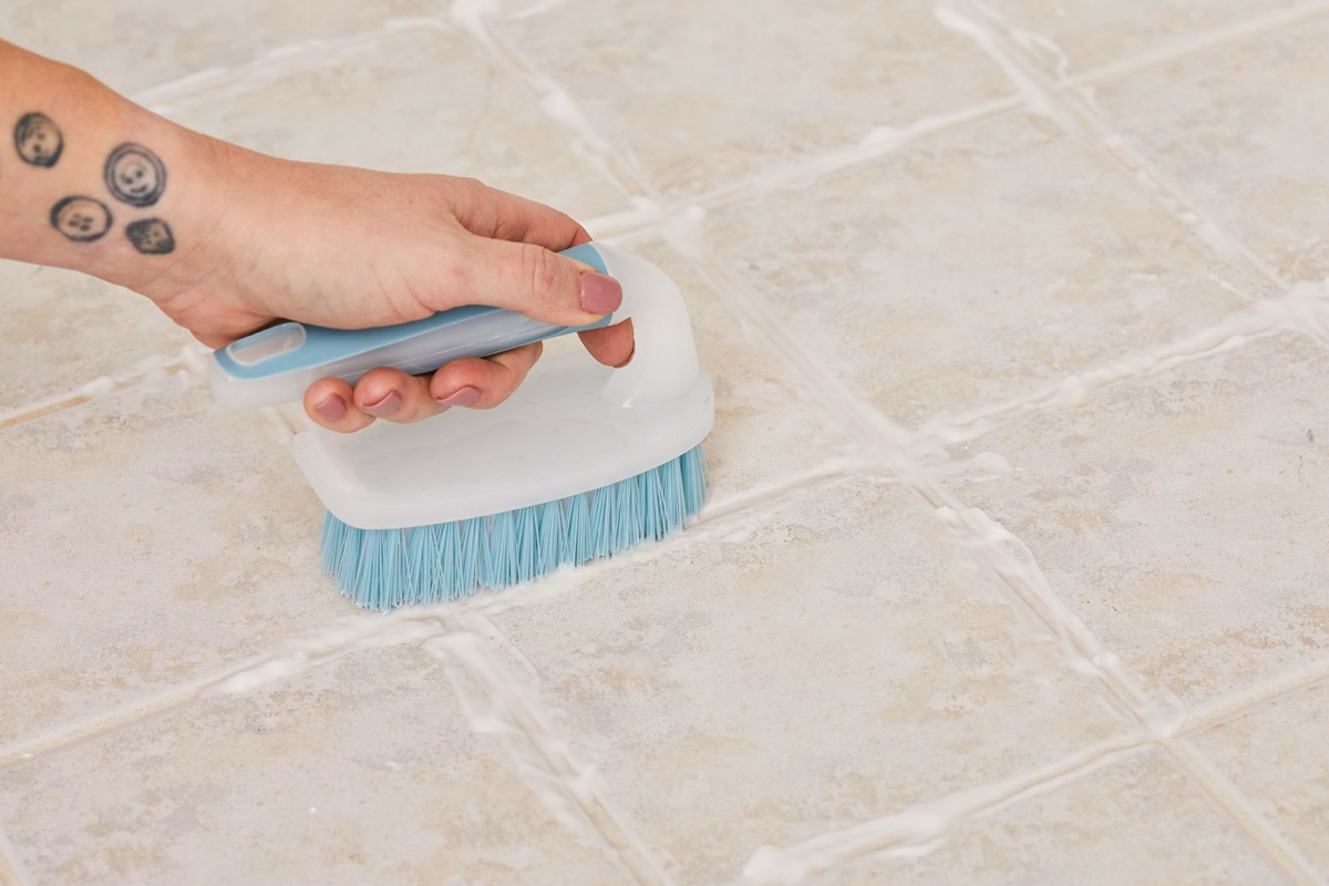 best way to clean floors by hand