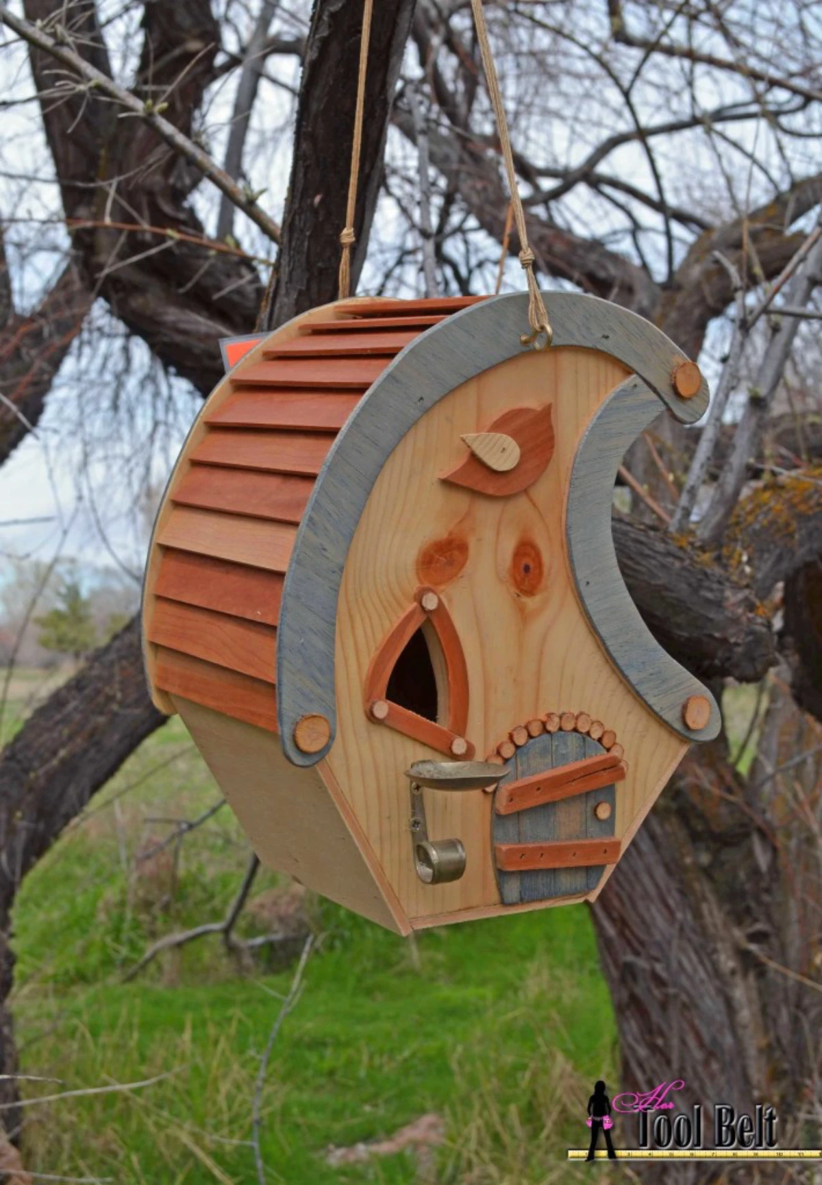 cresent shaped birdhouse