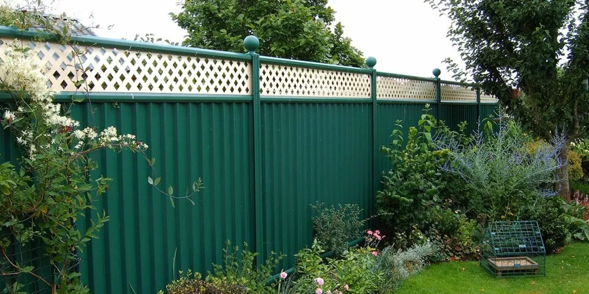 dark green fence