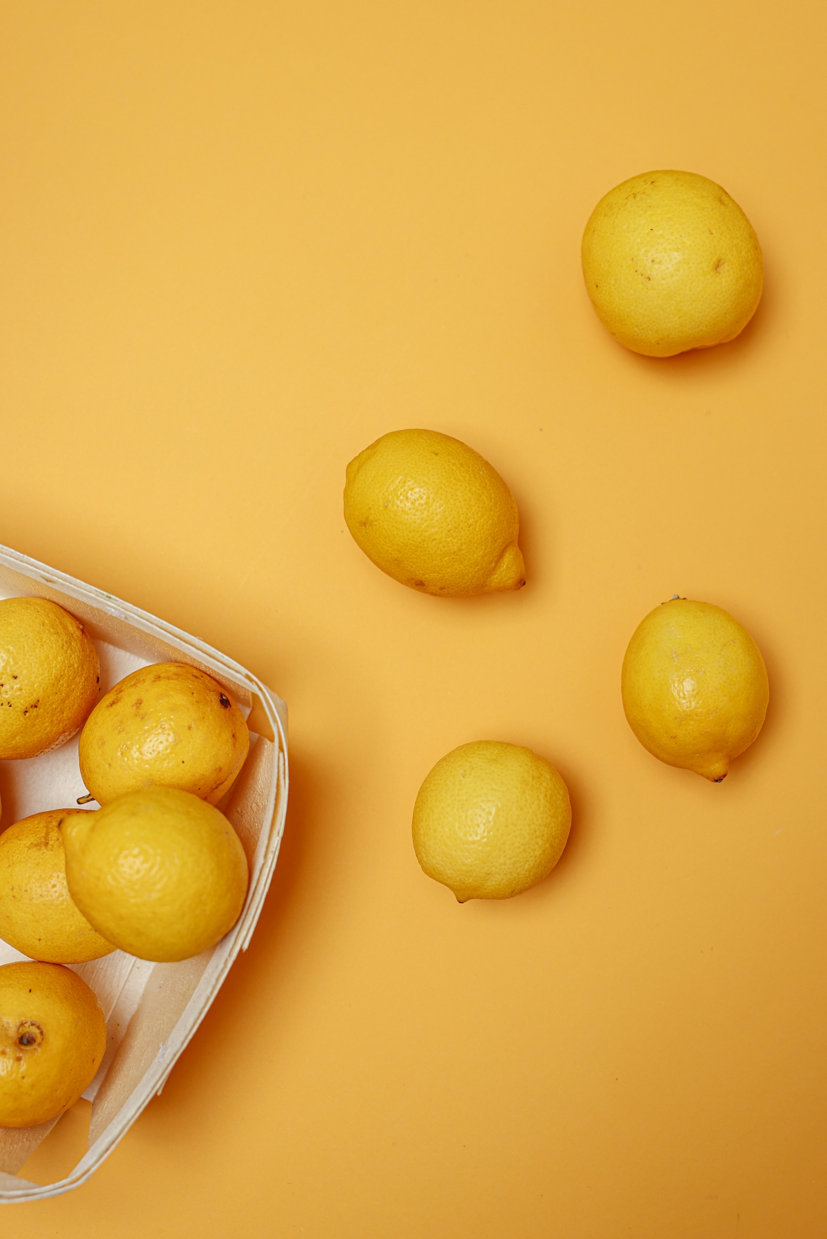 how to pick ripe fruit lemons