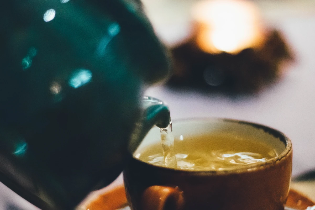 weight loss drinks green tea from teapot