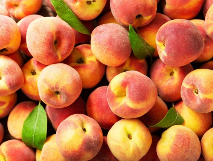 many peaches together