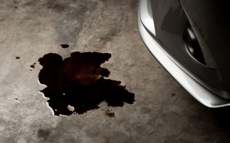 How To Remove Oil Stains From Concrete: 5 Effective Methods