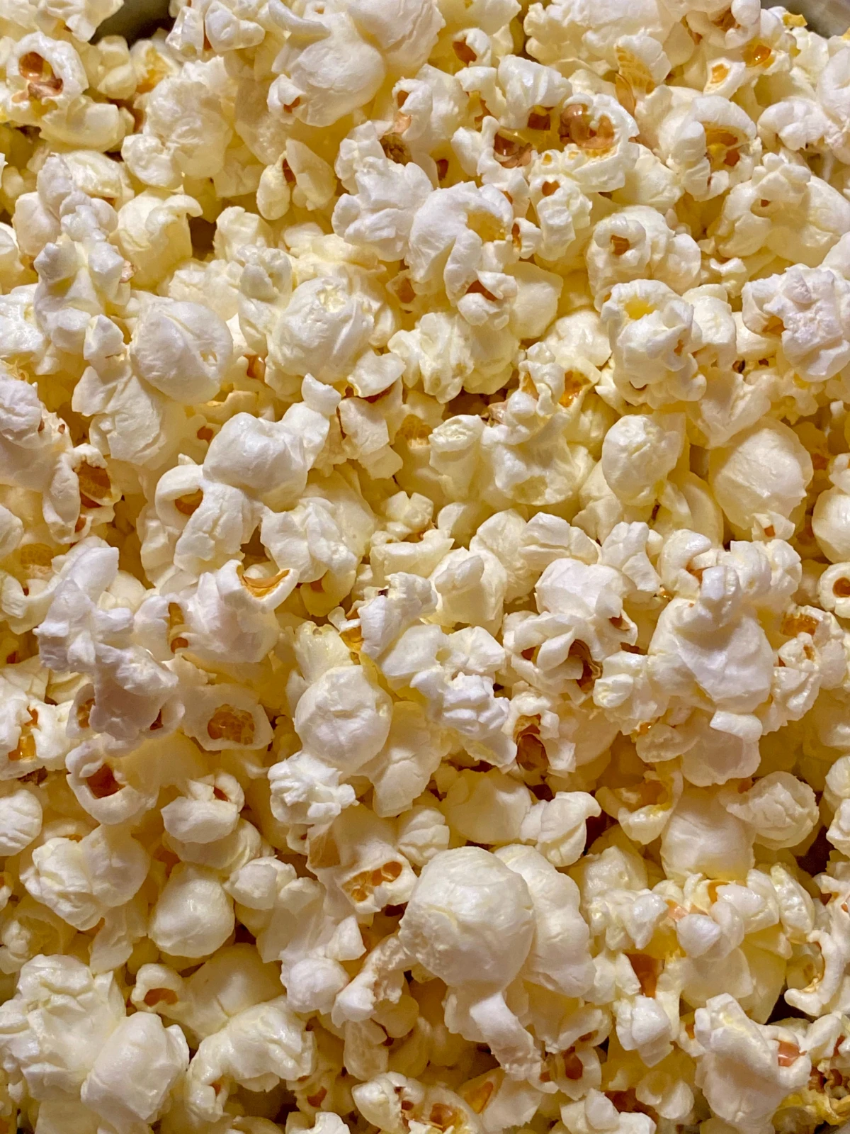 popcorn popped and white