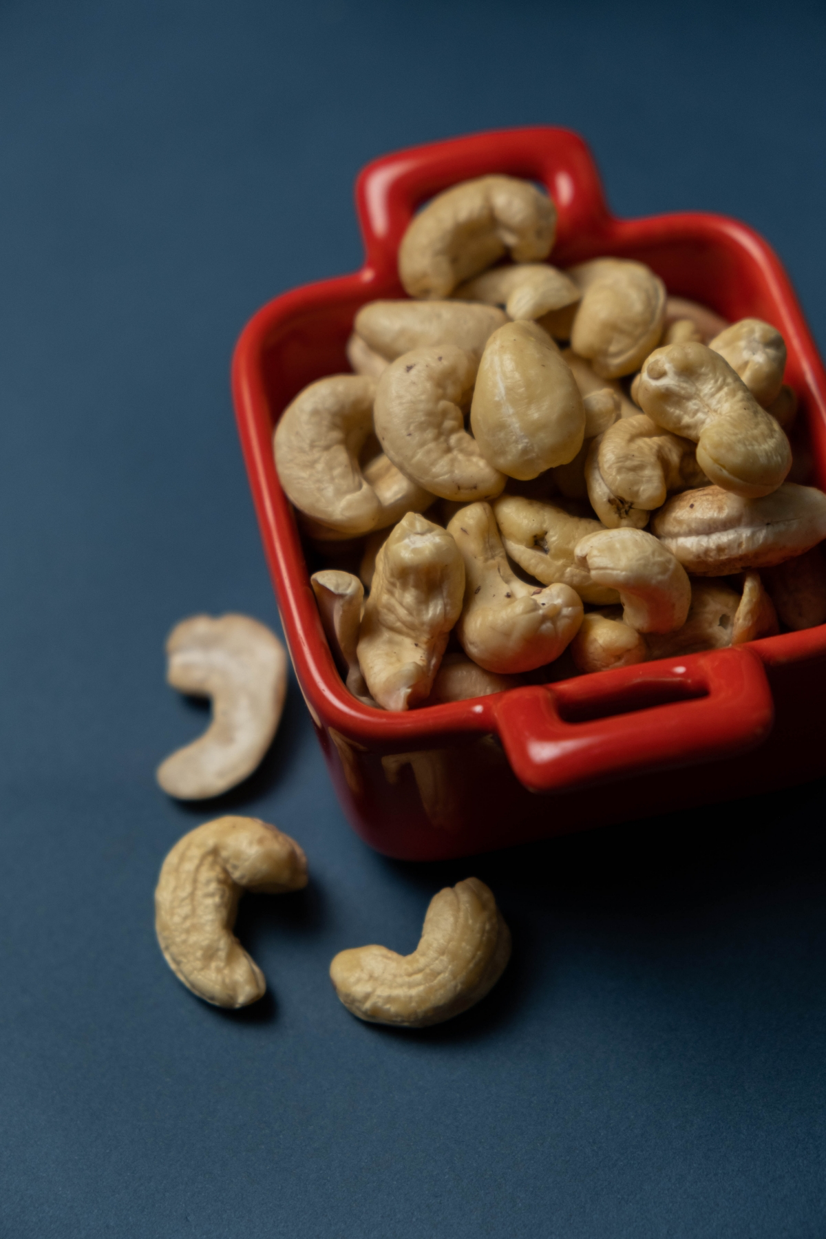 what are the health benefits of eating cashew nuts